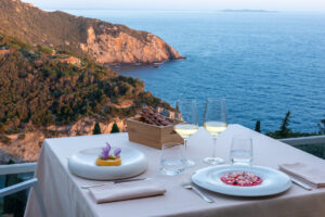 Torre d’Argento Restaurant – Torre di Cala Piccola